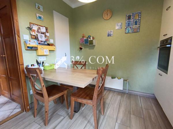 Maison 5 pièce(s) 3 chambre(s) 133 m²