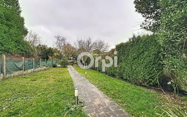 Maison à vendre    6 pièces •  Montataire