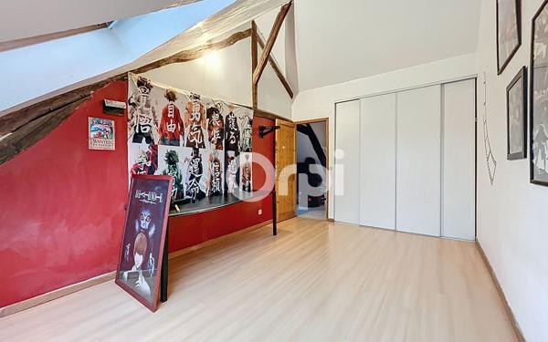 Maison à vendre    6 pièces •  Montataire