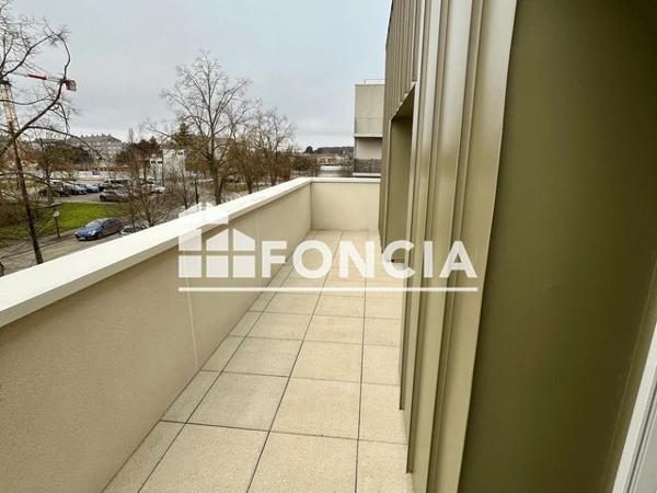 Location Appartement 3 pièces 65.13 m² - 7 RUE DES BLOTTES Chartres 28000