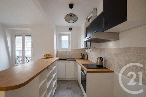 Appartement F3 à vendre  3 pièces - 47,90 m2 SURESNES - 92