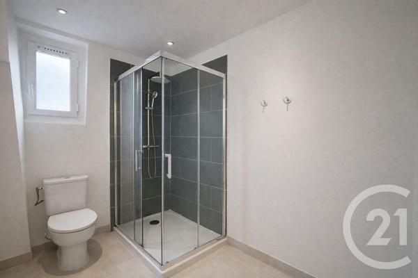 Appartement F3 à vendre  3 pièces - 47,90 m2 SURESNES - 92