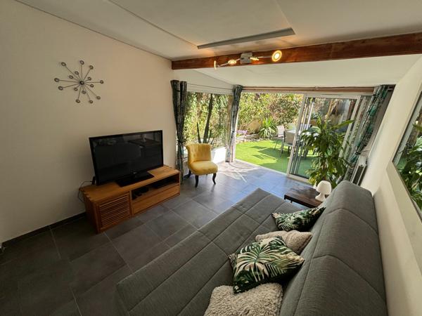 Appartement à vendre    3 pièces • 64,10 m2 La Seyne-sur-Mer