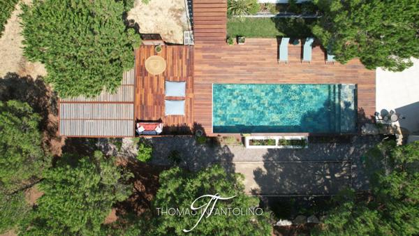 MAISON D'ARCHITECTE - 195 M2 - 4 CHAMBRES - PISCINE 14 X 5 - GARAGE