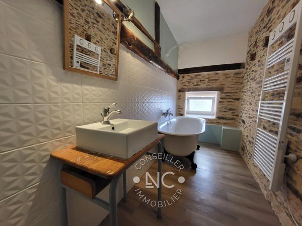 Maison de Bourg 106 m² 3 chambres sur 305 m² + Garage