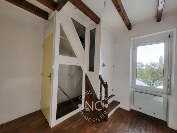 Maison de Bourg 106 m² 3 chambres sur 305 m² + Garage