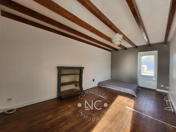 Maison de Bourg 106 m² 3 chambres sur 305 m² + Garage