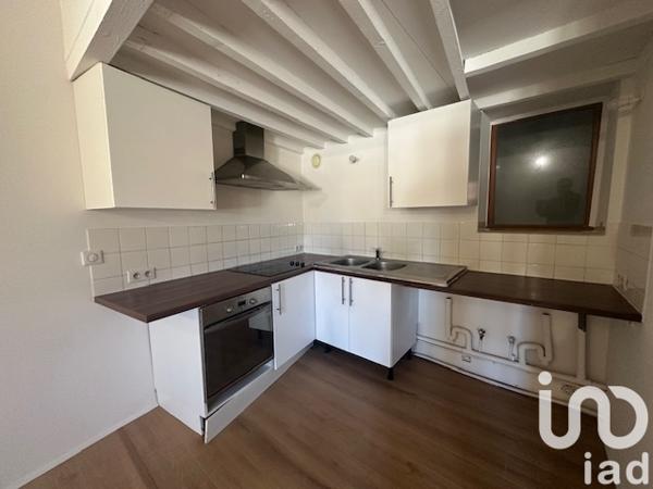 Location appartement 2 pièces 79 m² Saint-Gilles