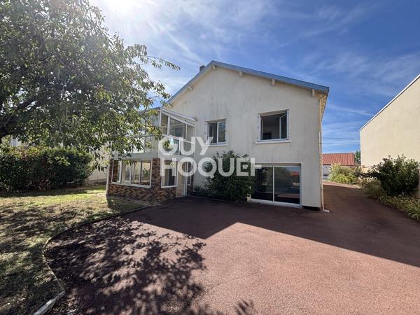 Maison à vendre de 6 pièces de 165 m²