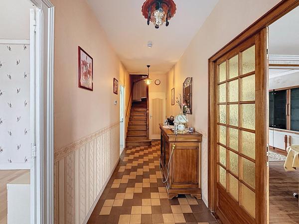 Maison sur sous sol Ruelle sur Touvre