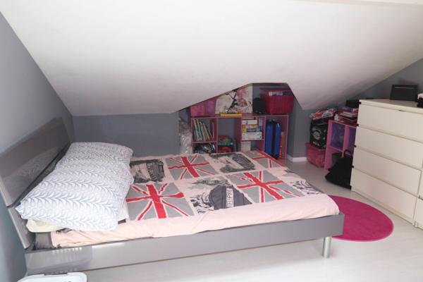 Appartement à vendre    4 pièces • 90,65 m2 Livry-Gargan