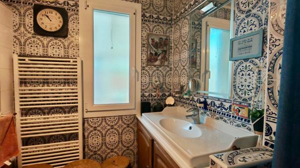 Maison à vendre 7 pièces ARLES (13)