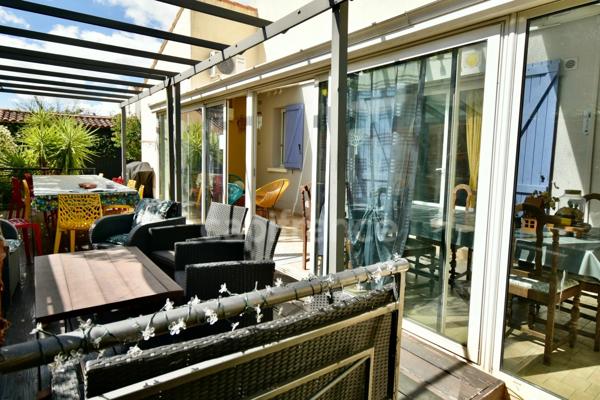 Maison à vendre 7 pièces ARLES (13)