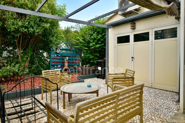 Maison à vendre 7 pièces ARLES (13)