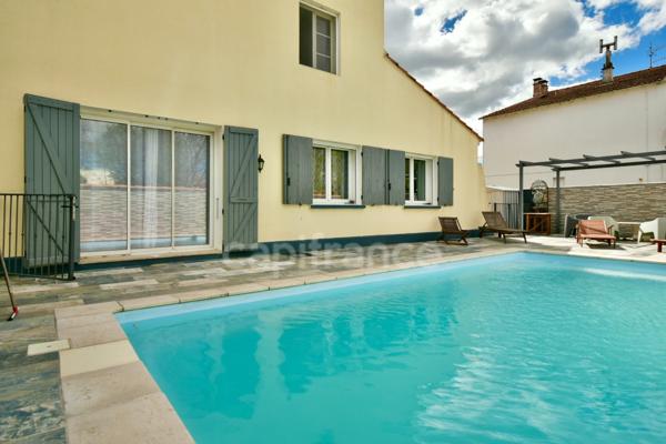 Maison à vendre 7 pièces ARLES (13)