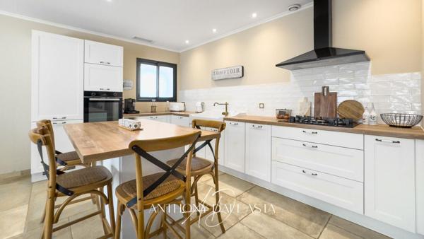 Maison Carcassonne 4 pièce(s) 114 m2