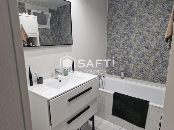 Maison de ville, comme à la campagne