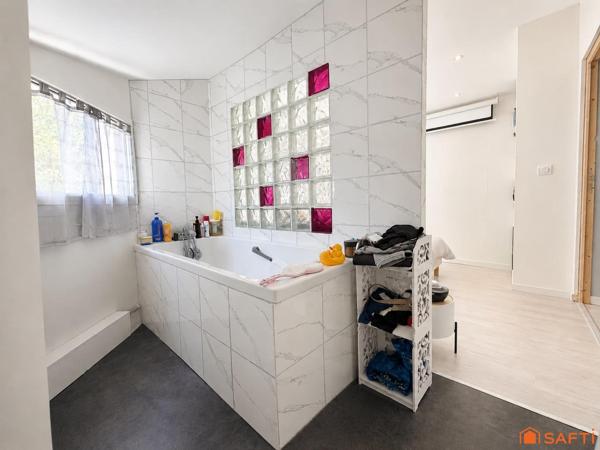 Maison familiale 4 chambres, 2 bureaux, DPE C !