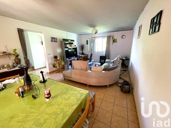 Maison à vendre 10 pièces 282 m² Le Tampon