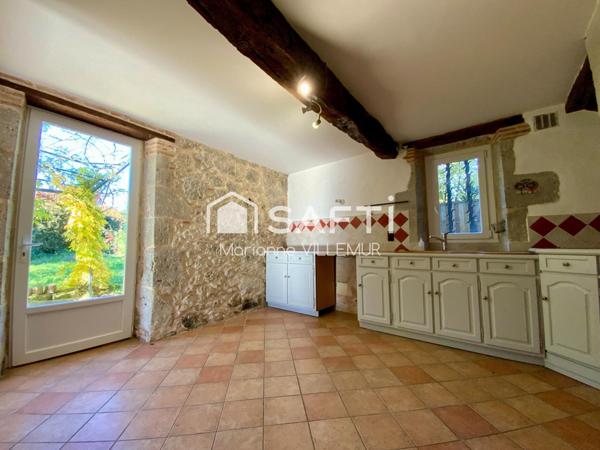 Proche de Nérac, maison en Pierre de 160 m² habitables sur un terrain de 437 m²