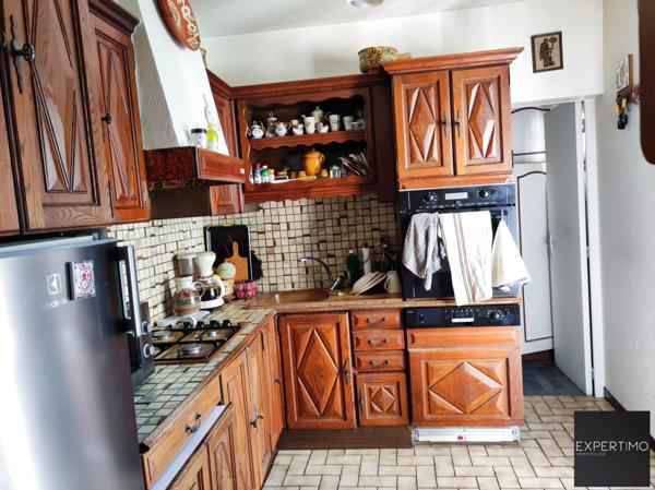 Bagnères-de-Luchon (31110) Maison de 335 m² divisée en 7 appartements à forte rentabilité locative