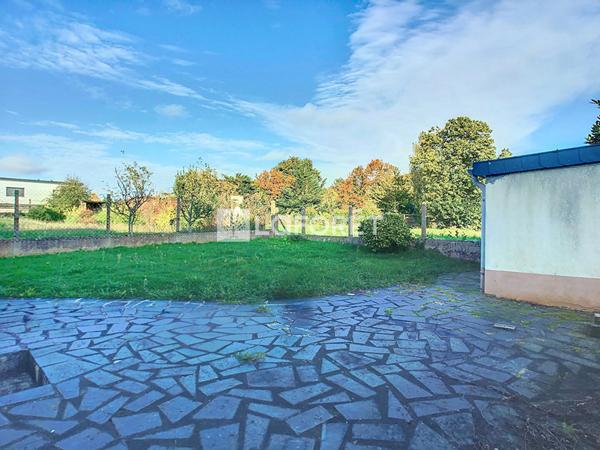 Achat maison près de CHARTRES DE BRETAGNE - 4 pièce(s) - 85 m² - 220 000 €