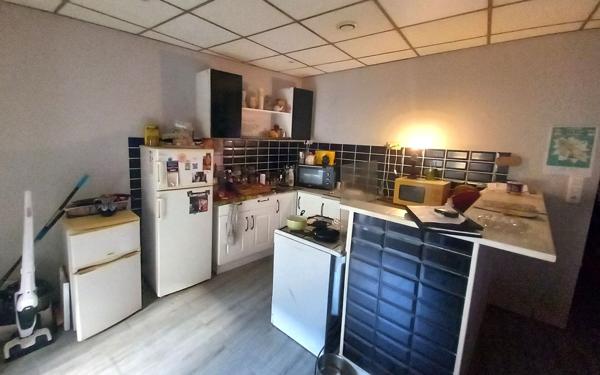 Immeuble à vendre    5 pièces •  Montceau-les-Mines