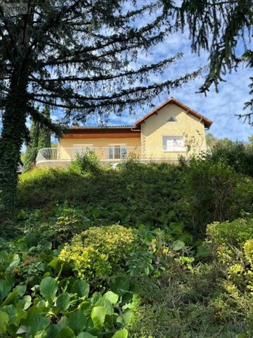Achat - Maison Montluel 01120 8 pièces 148 m 2 2022 m 2
