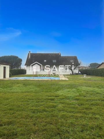 Maison de 186 m2 avec piscine et double garage