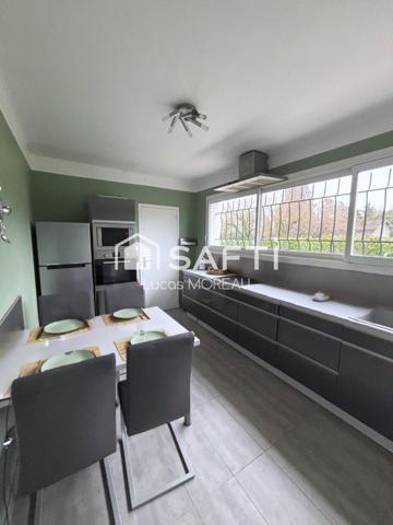 Maison de 186 m2 avec piscine et double garage