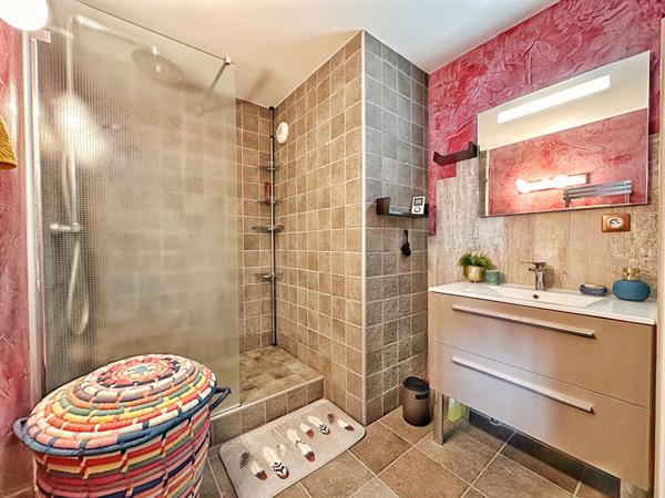 Appartement Clermont Ferrand 1 pièce(s) 68 m2