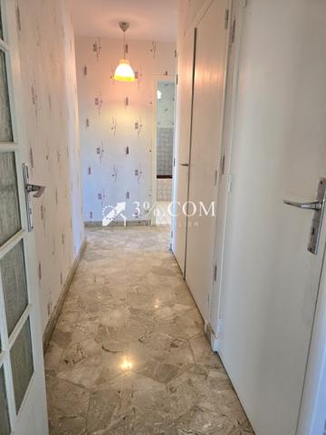 Maison
                                                                                                                                                                                                                                                                                                                        8 pièce(s)                                                                                                                                                                                                          6 chambre(s)                                                                                                                                                                                                          184  m²