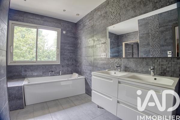 Maison à vendre 8 pièces 285 m² Précy-sur-Oise