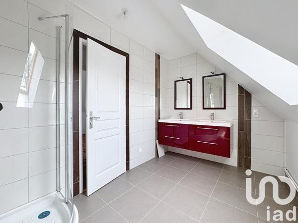 Maison à vendre 9 pièces 185 m² Vaux-sur-Seine