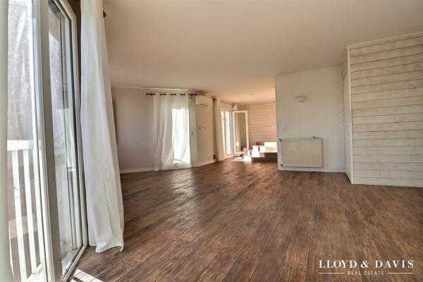 SECTEUR PRISÉ – Belle maison lumineuse, 4 chambres et piscine : un bien à découvrir sans tarder !