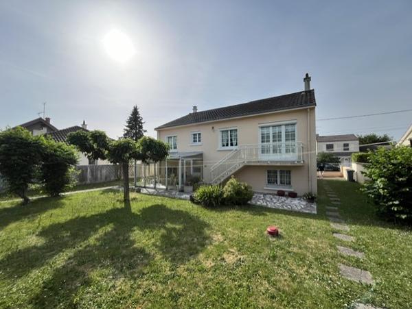 Maison Rezé 4 chambres 344 900 € FAI REF : 3461MG – nantes Sud Immobilier