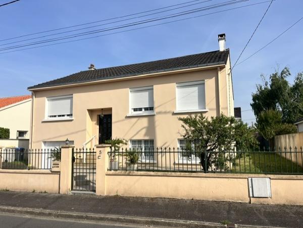 Maison Rezé 4 chambres 344 900 € FAI REF : 3461MG – nantes Sud Immobilier