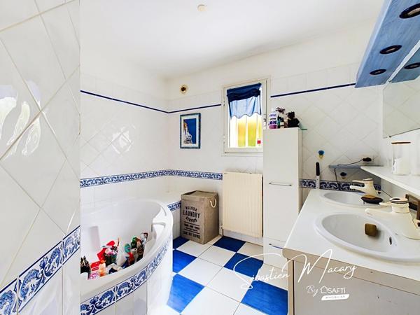 Charmante maison familiale, jardin arboré