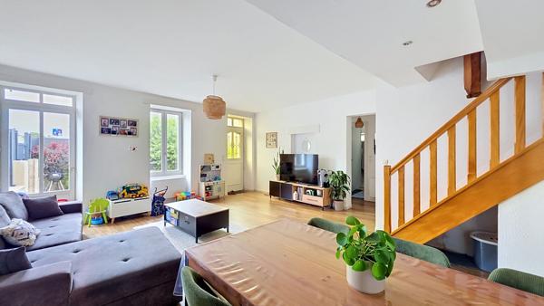 Charmante maison ancienne à vendre à Briollay - Idéale primo-accédant !