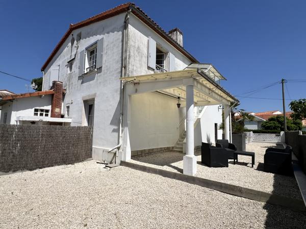 SAINT PALAIS SUR MER - 400 M PLAGE DU BUREAU ET DES COMMERCES - MAISON DE FAMILLE 178 m² HAB à RENOVER