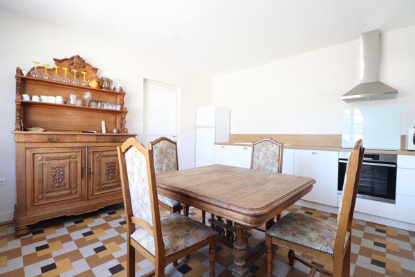 SAINT PALAIS SUR MER - 400 M PLAGE DU BUREAU ET DES COMMERCES - MAISON DE FAMILLE 178 m² HAB à RENOVER