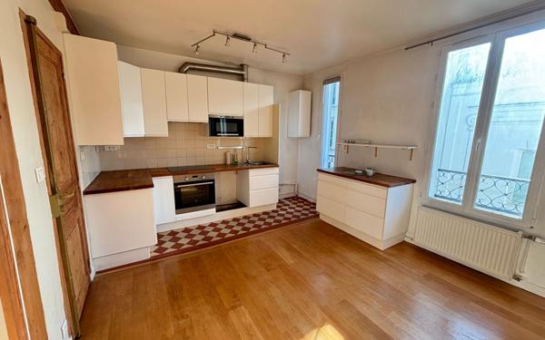 Appartement à vendre    3 pièces • 46 m2 Paris 14