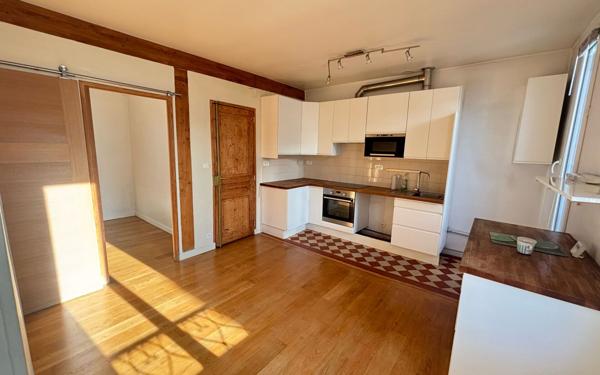 Appartement à vendre    3 pièces • 46 m2 Paris 14