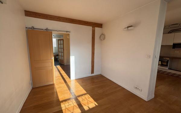 Appartement à vendre    3 pièces • 46 m2 Paris 14