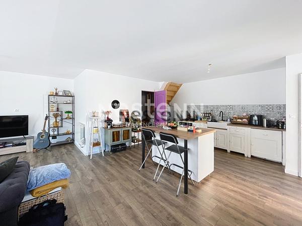 Ensemble immobilier de 273 m² habitables sur 868 m² de terrain