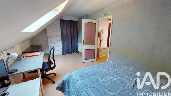 Maison à vendre 6 pièces 126 m² Savigny-le-Temple
