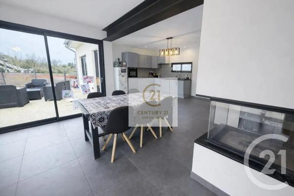Maison à vendre  5 pièces - 150 m 2   LIFFRE  - 35