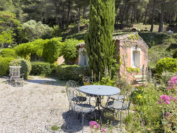 Villa de charme, vue ouverte et dégagée - 13260 CASSIS