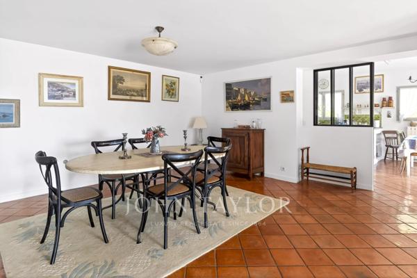 Villa de charme, vue ouverte et dégagée - 13260 CASSIS