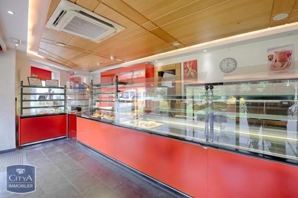 Local commercial à vendre 117.08m² Maisons-Alfort (94700)